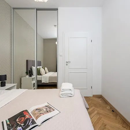 Appartement Lumina I 3-room With Balcony I Near Palac Kultury