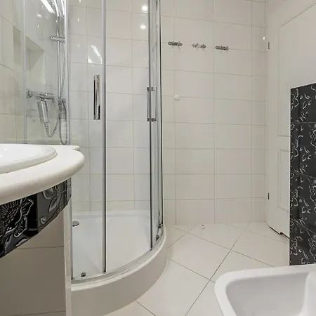 Lumina I 3-room With Balcony I Near Palac Kultury